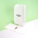 Sacchetti Kraft bianchi n.1 (13 + 5 x 25 cm) - Formato Busta : 1 (13+5+25)- Stampa : 2 loghi (con 1 colore diverso per lato)