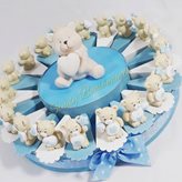 Torta nascita battesimo orsetti resina assortiti con centrale orso con cuore bambino BATTESIMO NASCITA COMPLEANNO - Confezionato : Torta da 20 fette (1 PIANO)