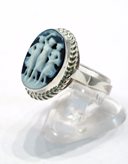 3 Graces cameo silver ring