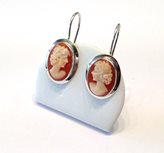 Silver shell cameo earrings smooth set - Cameo Size : 16-18 mm