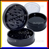 Grinder Tritatabacco Black Leaf 2 Parti in Plastica - Colore : Nero
